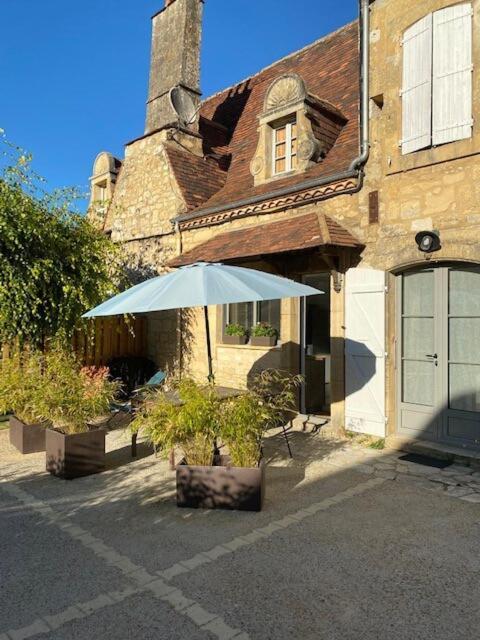 Maison Denise - Au Coeur Du Perigord Noir Villa Castelnaud La Chapelle Luaran gambar